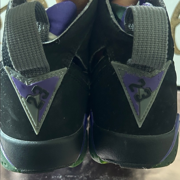 Jordan Kids Sneakers Black Purple #7110 - Picture 6 of 8